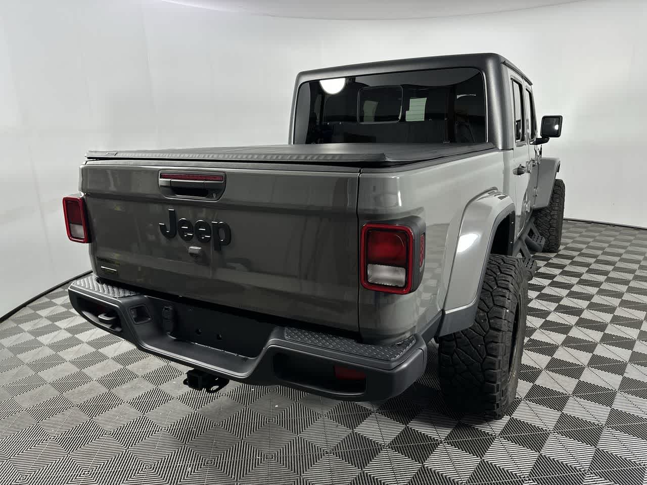 2022 Jeep Gladiator Sport S