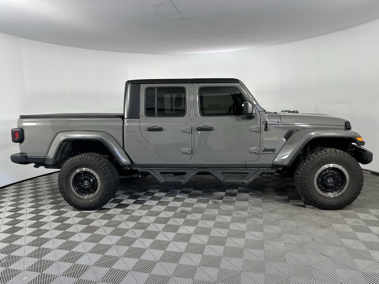2022 Jeep Gladiator Sport S