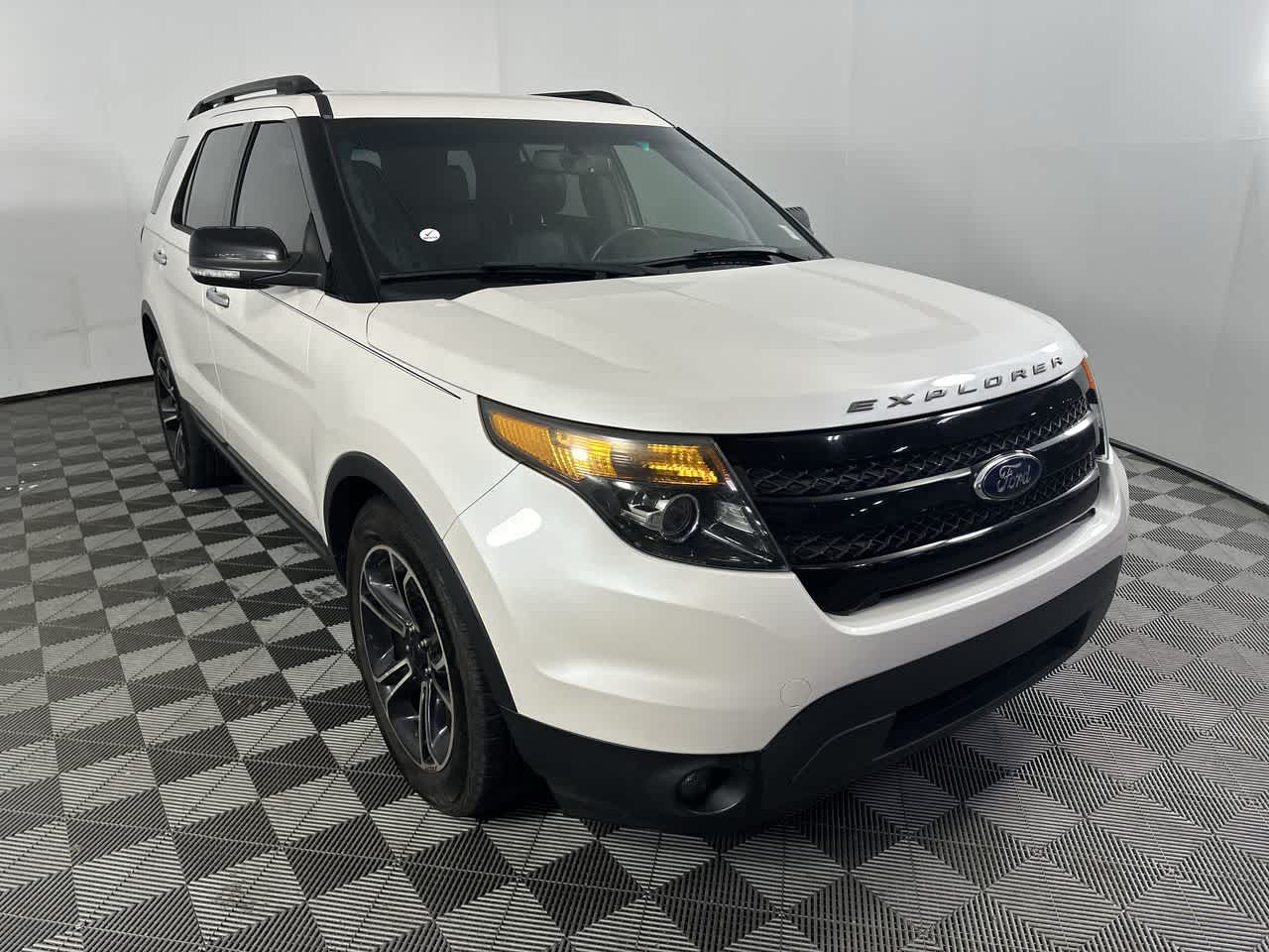 2014 Ford Explorer Sport