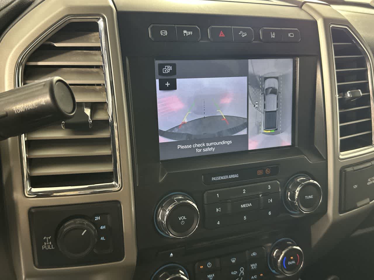 2017 Ford Super Duty F-250 Pickup Lariat