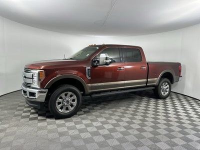2017 Ford Super Duty F-350 SRW Lariat