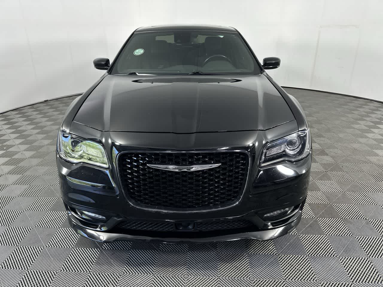 2018 Chrysler 300 300S