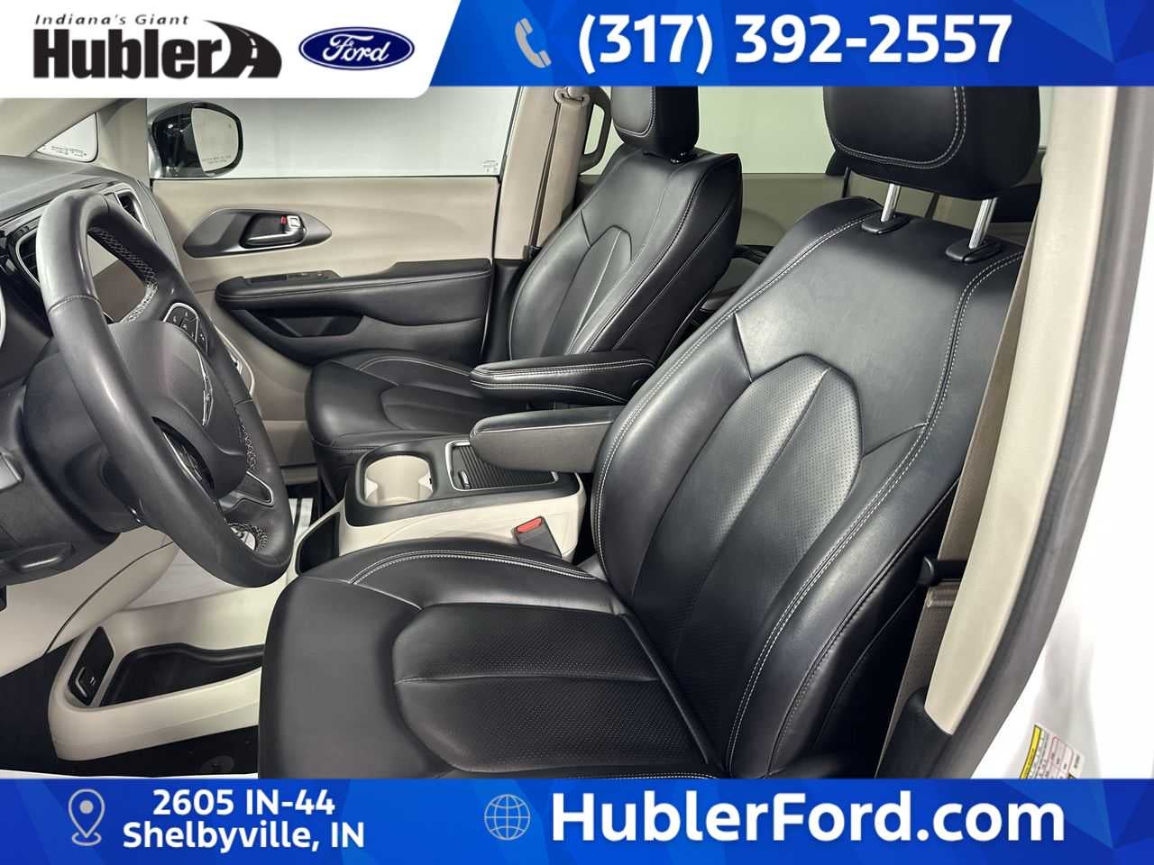 2024 Chrysler Pacifica Hybrid Select