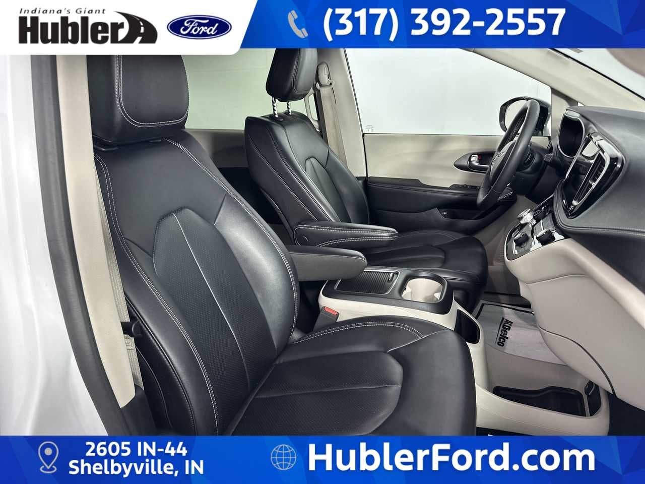 2024 Chrysler Pacifica Hybrid Select