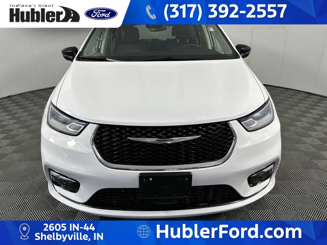 2024 Chrysler Pacifica Hybrid Select