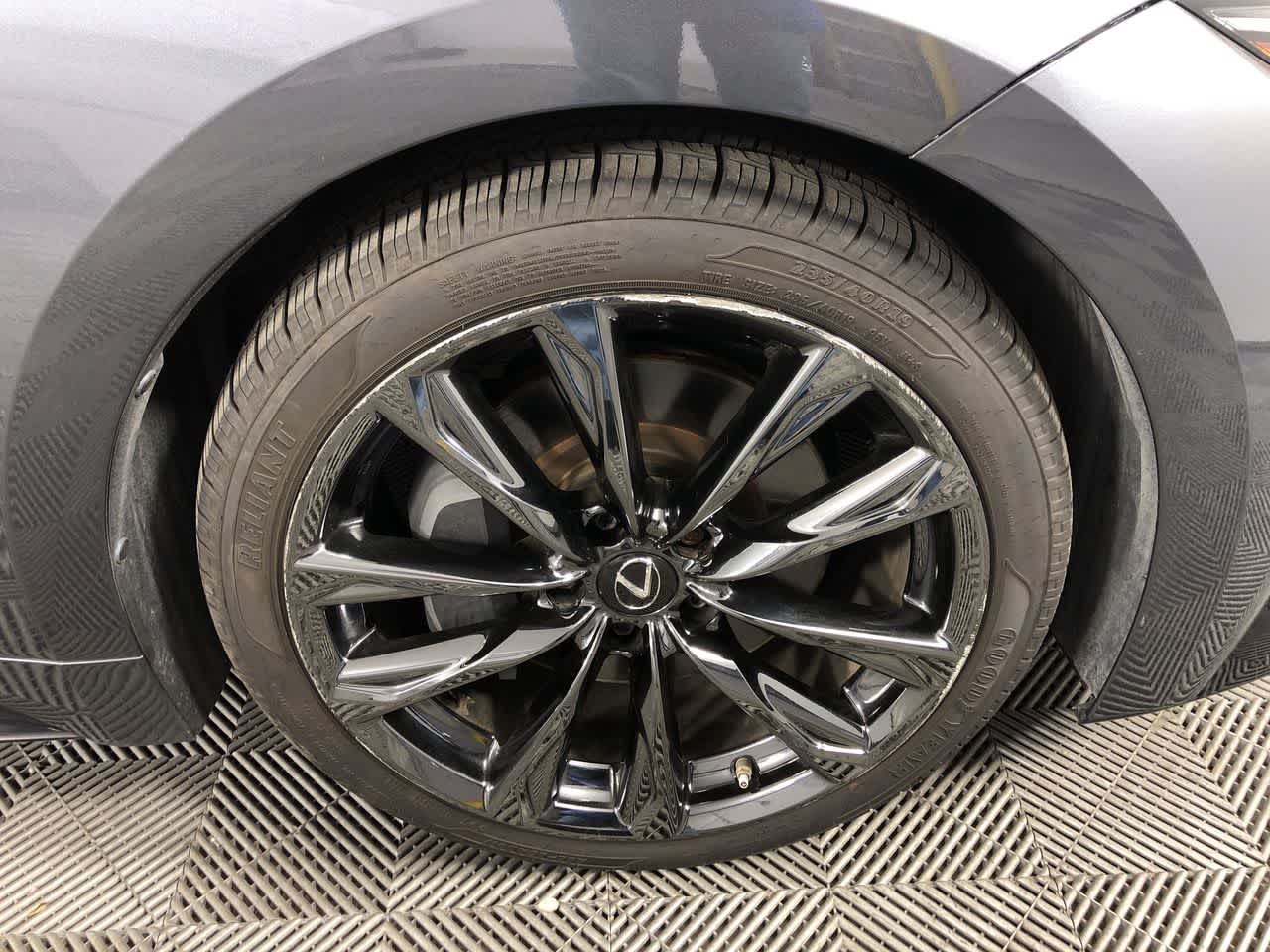 2021 Lexus IS F SPORT